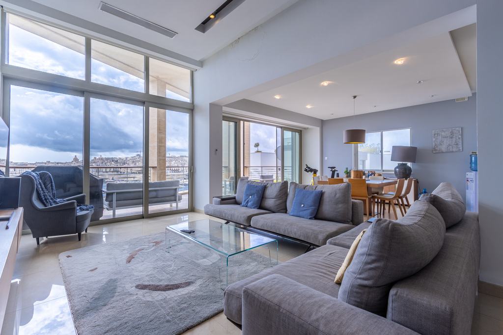 sliema-apartment-to-let-property-investment-christies-malta